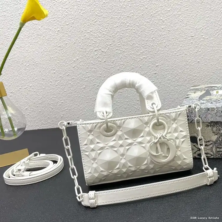 Bag Diamond Calfskin Motif with Micro Lady White Cannage Ultramatte D-Joy 0614 Luxury